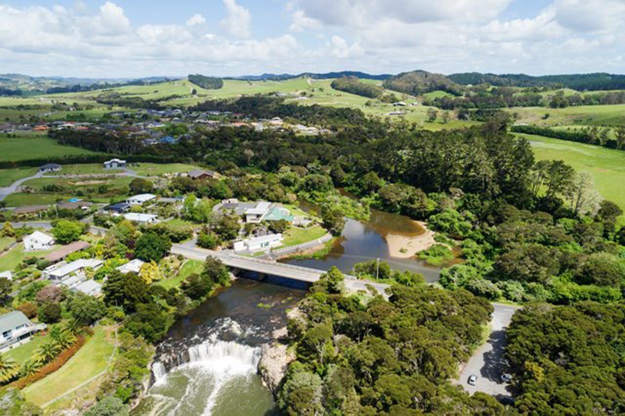 Riverside Lodge Paihia Exteriör bild
