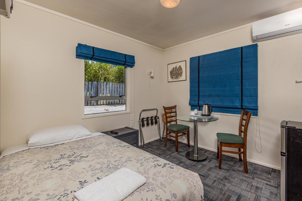 Riverside Lodge Paihia Exteriör bild